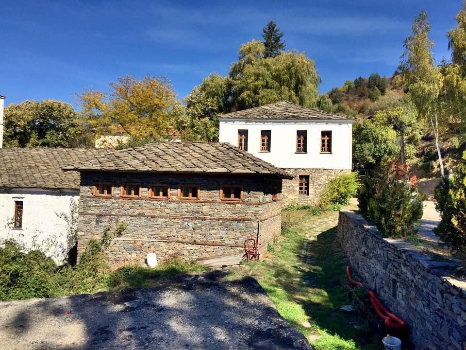 Kruchma Bratyata Guest House Kovacevica Exterior photo